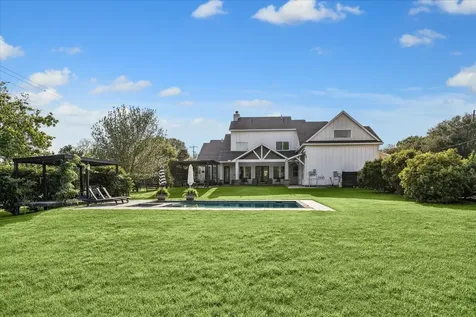 1815 Charter Street Columbus TX 78934