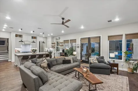1815 Charter Street Columbus TX 78934