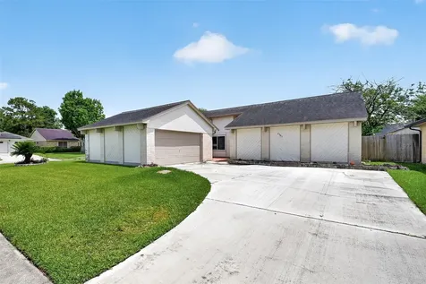 2503 Corral Trail Friendswood TX 77546