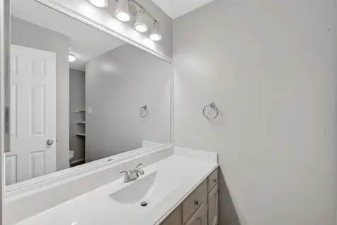 2503 Corral Trail Friendswood TX 77546