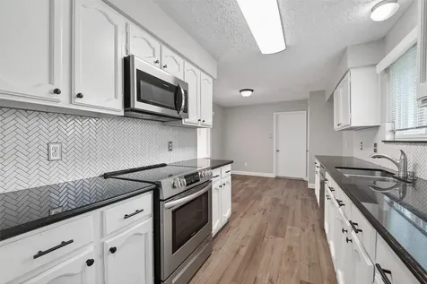 2503 Corral Trail Friendswood TX 77546