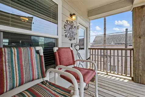 710 35th Street Galveston TX 77550