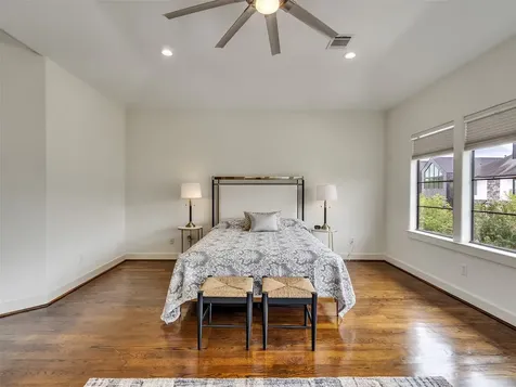 6410 Rodrigo Street B Houston TX 77007