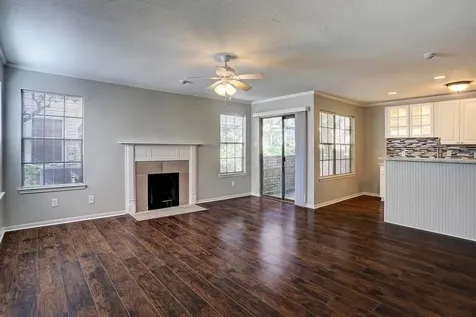 2300 Old Spanish Trail 1128 Houston TX 77054