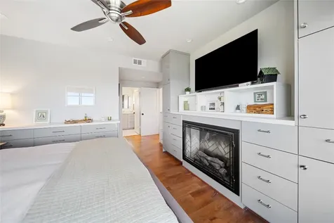 2001 Holcombe Boulevard 2502 Houston TX 77030