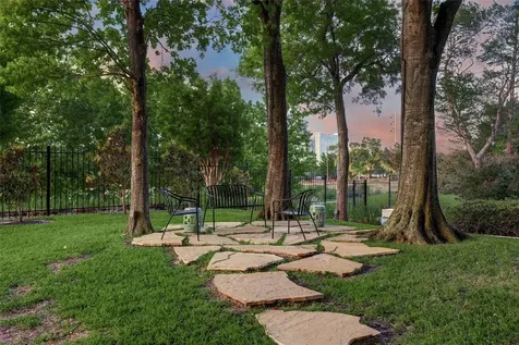 2001 Holcombe Boulevard 2502 Houston TX 77030