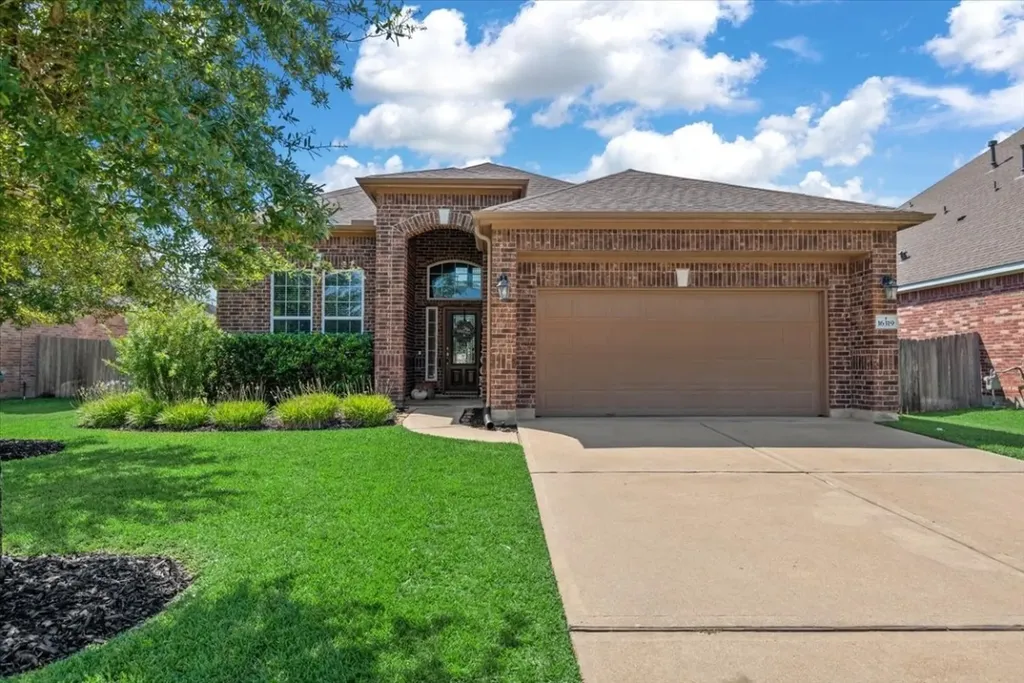 16319 Denise Terrace Drive Hockley TX 77447