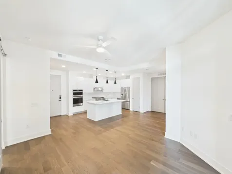 929 Westcott Street 538 Houston TX 77007