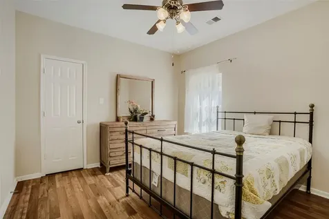 1224 Torchwood Drive Friendswood TX 77546