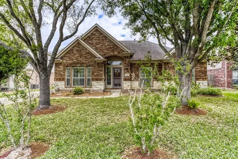 1224 Torchwood Drive Friendswood TX 77546