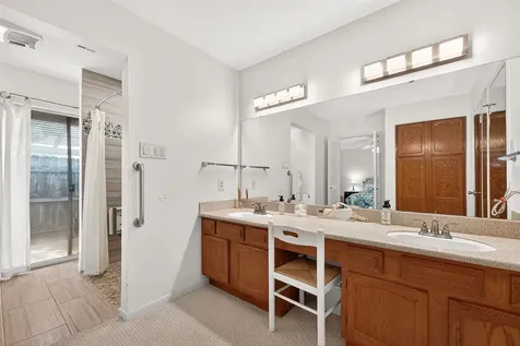 1518 Locke Lane Sugar Land TX 77478