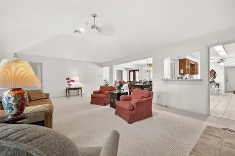 1518 Locke Lane Sugar Land TX 77478