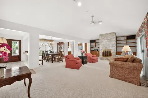 1518 Locke Lane Sugar Land TX 77478