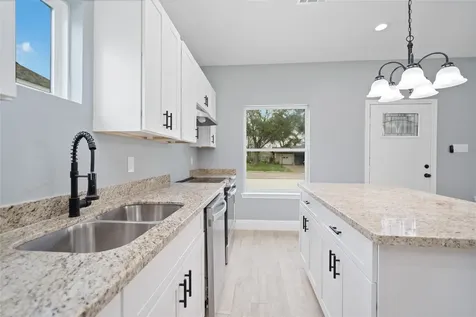 3710 Rockingham Street B Houston TX 77051