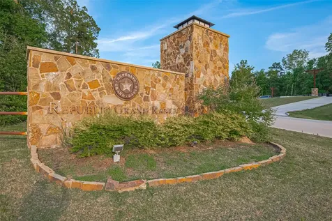 15743 Wooded Trail Way Willis TX 77378