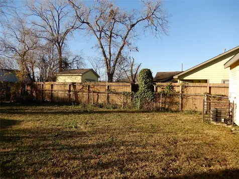 3507 Gano Street Houston TX 77009