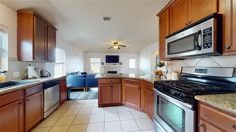 79 San Simeon Drive Manvel TX 77578