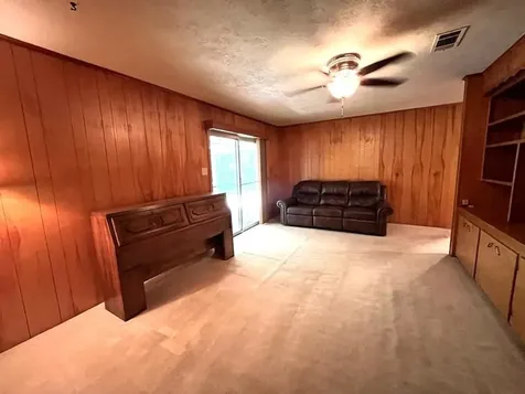 302 Cordell Drive Crockett TX 75835