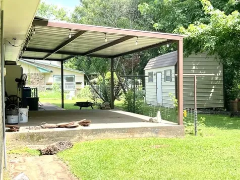 302 Cordell Drive Crockett TX 75835