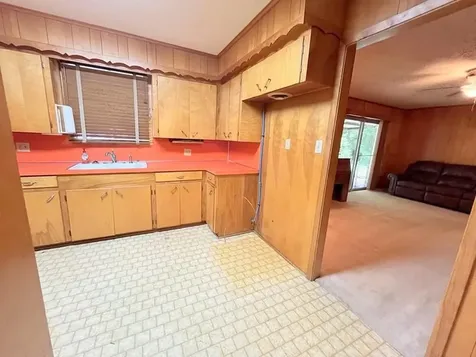 302 Cordell Drive Crockett TX 75835