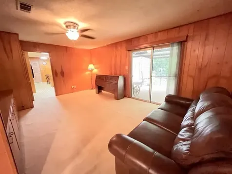302 Cordell Drive Crockett TX 75835