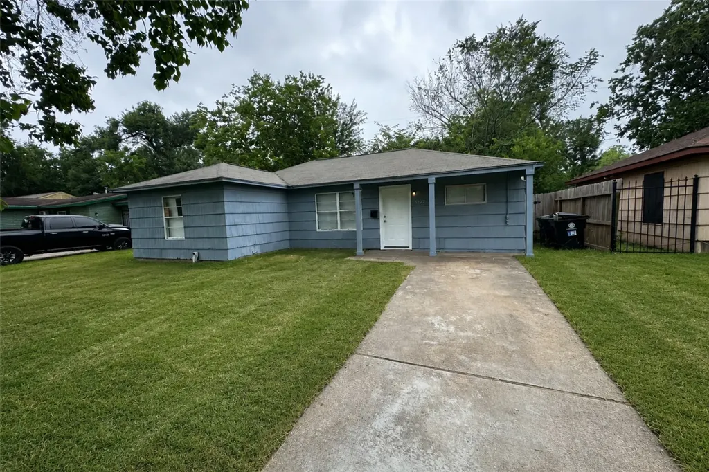 5122 Windemere Street Houston TX 77033