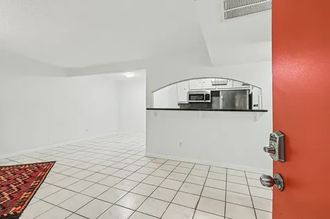 1527 Rutland Street 4 Houston TX 77008