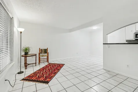1527 Rutland Street 4 Houston TX 77008