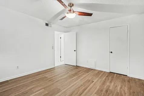 1527 Rutland Street 4 Houston TX 77008