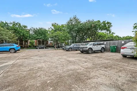 1527 Rutland Street 4 Houston TX 77008
