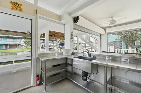 16635 Jamaica Cove Road Jamaica Beach TX 77554