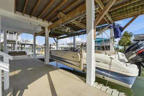 16635 Jamaica Cove Road Jamaica Beach TX 77554