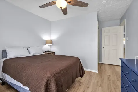 8422 Oakhaven Road La Porte TX 77571