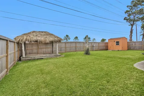 8422 Oakhaven Road La Porte TX 77571