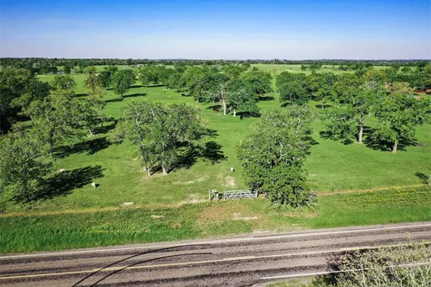 661 B Fm 2550 Huntsville TX 77320