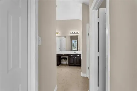 1518 William Trace Baytown TX 77523