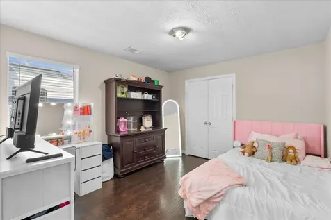 1518 William Trace Baytown TX 77523
