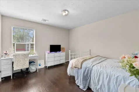 1518 William Trace Baytown TX 77523