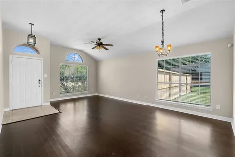 1518 William Trace Baytown TX 77523
