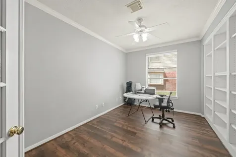 25406 Myrtle Springs Spring TX 77373