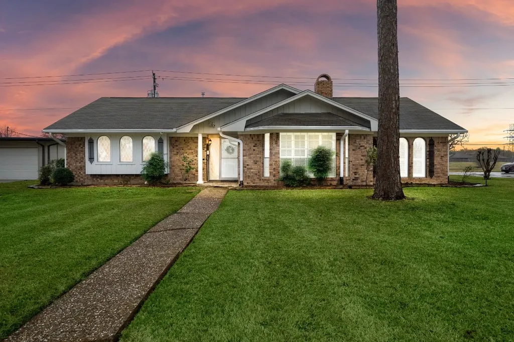 4912 Goose Creek Drive Baytown TX 77521