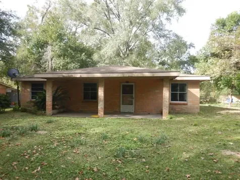 111 N Mcmillan Avenue Kirbyville TX 75956