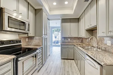 7527 Del Monte Drive Houston TX 77063
