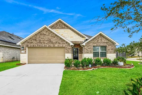 2610 Blue Abbott Drive Fresno TX 77545