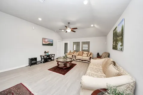 2610 Blue Abbott Drive Fresno TX 77545