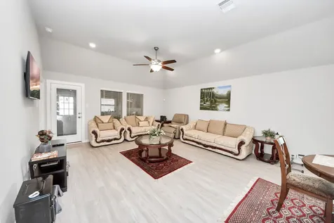 2610 Blue Abbott Drive Fresno TX 77545