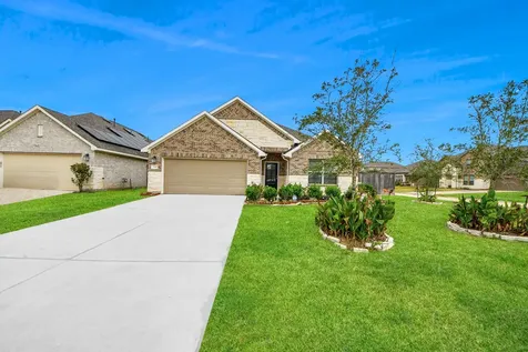 2610 Blue Abbott Drive Fresno TX 77545