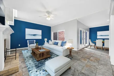7447 Cambridge Street 32 Houston TX 77054