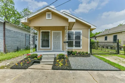 7615 Avenue E Houston TX 77012