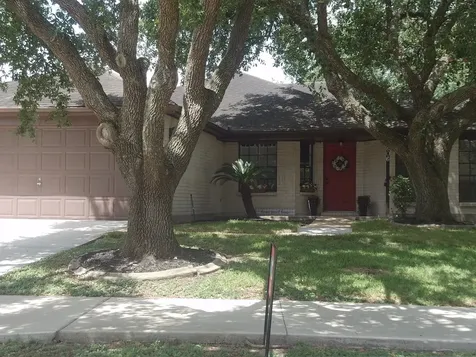 806 Country Place Blvd Street Pearland TX 77584